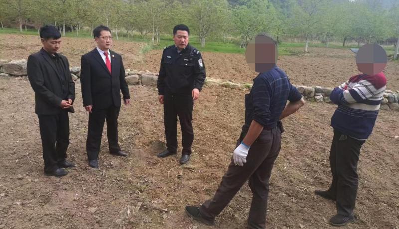 法官會同調(diào)解人員到現(xiàn)場實地勘查了解