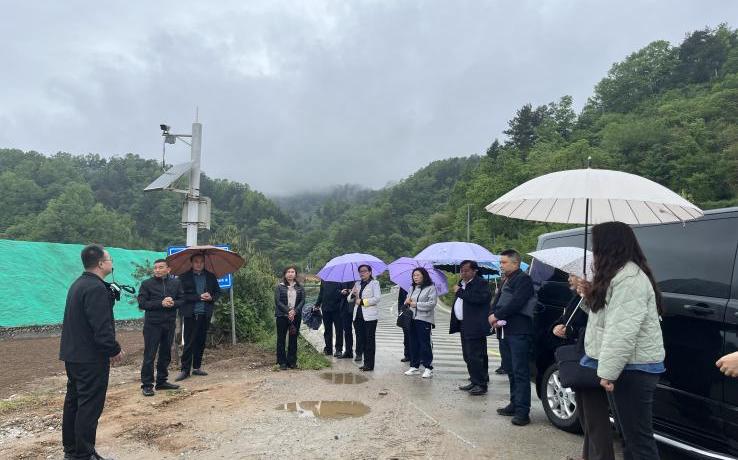 視察薅林灣土地復墾項目