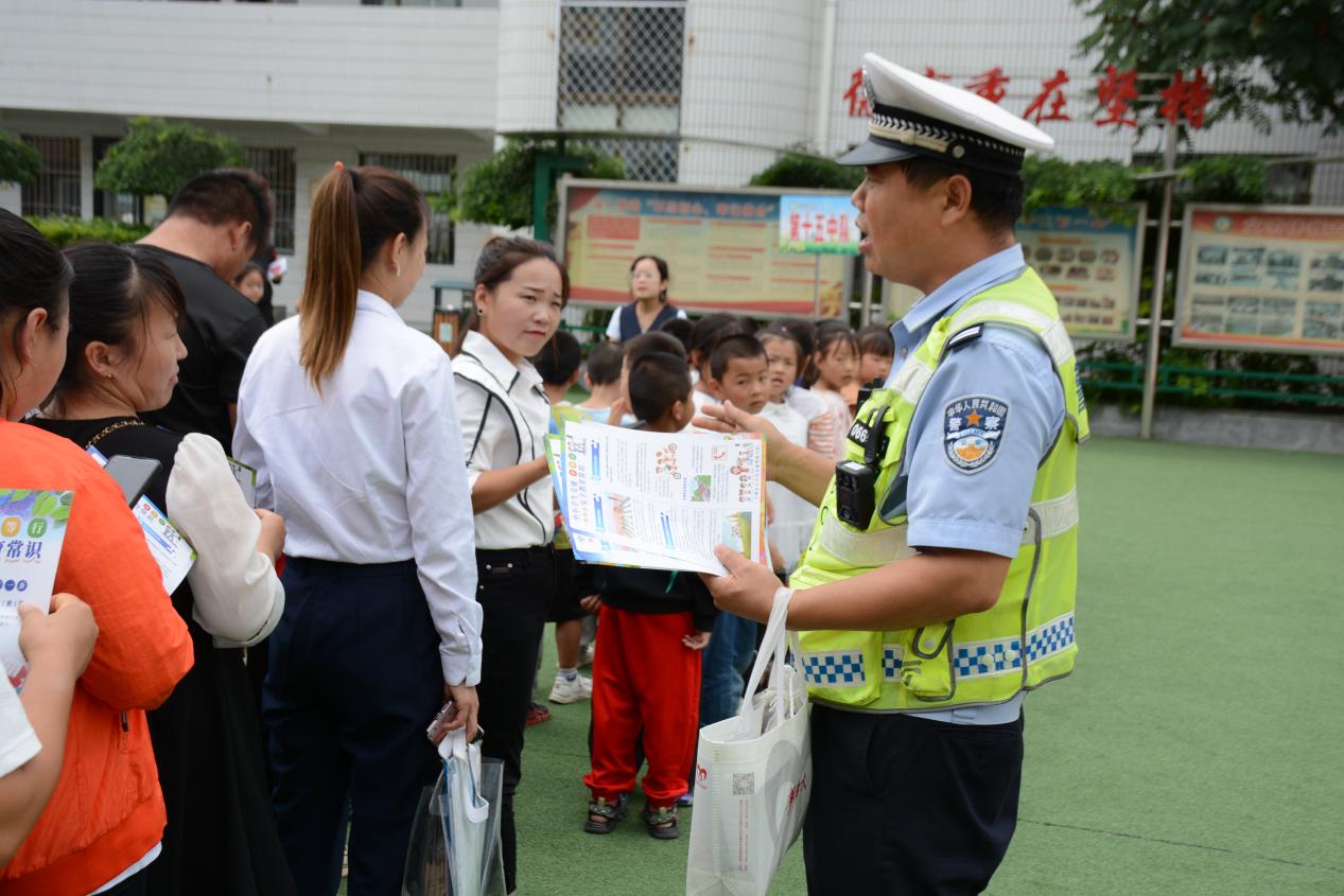 图4