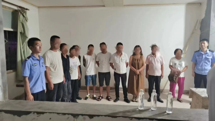 简篇-夏季行动｜服务有温度 打击有力度 群众更满意——凤凰派出所夏季治安打击整治行动取得实效