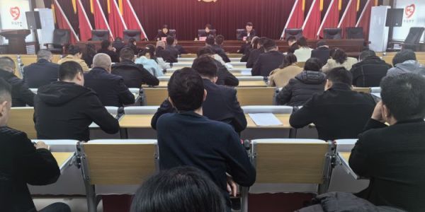 简篇-南市街道召开迎接国卫复审工作推进会