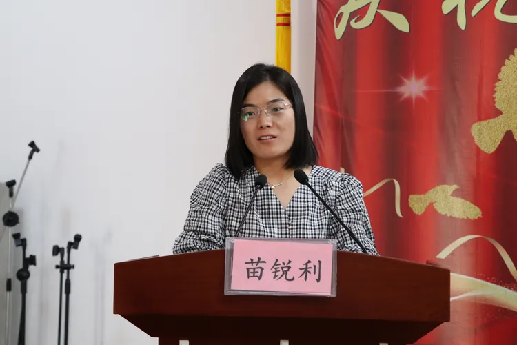 简篇-我们的护士，我们的未来——周至县中医医院召开庆祝“5.12”国际护士节暨表彰大会