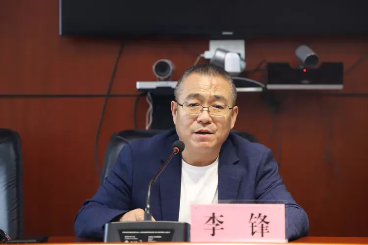 简篇-以纪为尺  以学促行——蟠龙镇举办党纪学习教育专题讲座