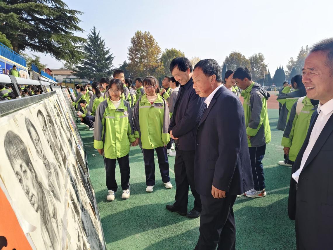 C:/Users/Administrator/Desktop/监军中学运动会文艺汇演简讯/微信图片_20241107120416.jpg微信图片_20241107120416