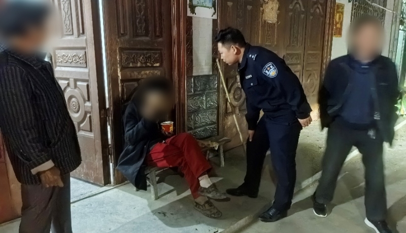 三元救助老人
