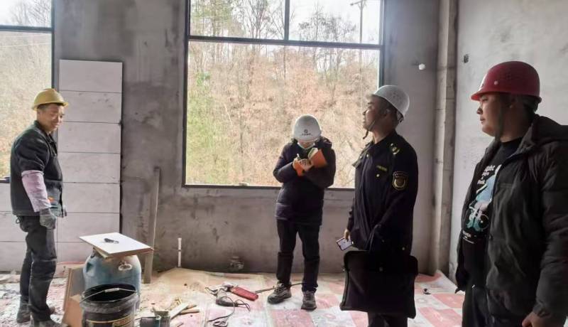 執(zhí)法隊(duì)照片2圖片_20250219130016