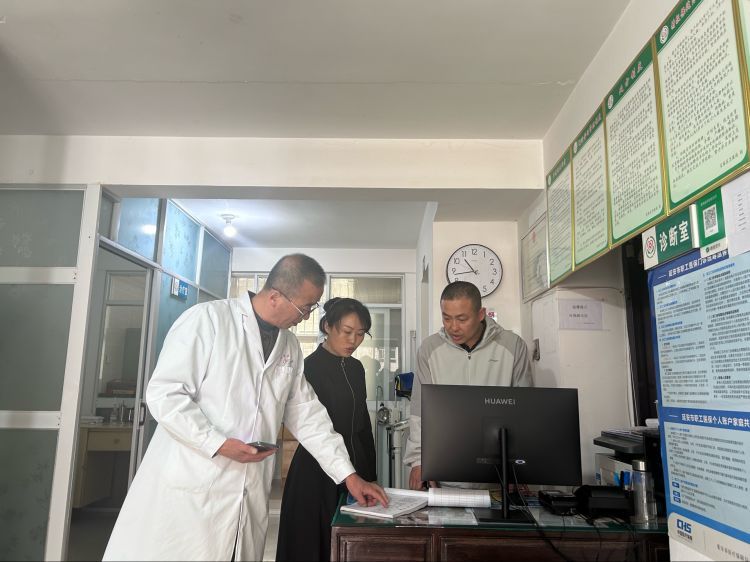 簡篇-新城街道社區(qū)衛(wèi)生服務(wù)中心開展第一季度社區(qū)衛(wèi)生服務(wù)站、村衛(wèi)生室績效評(píng)價(jià)工作