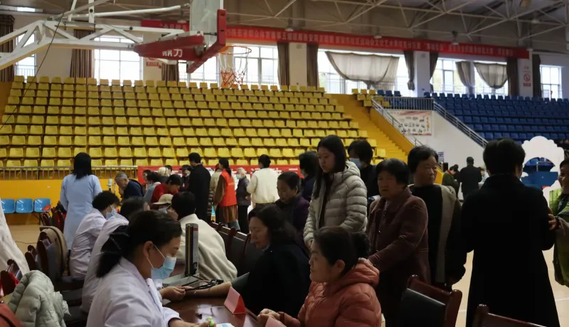 简篇-健康银铃,乐享晚年——周至县中医医院重阳节系列义诊活动(一)