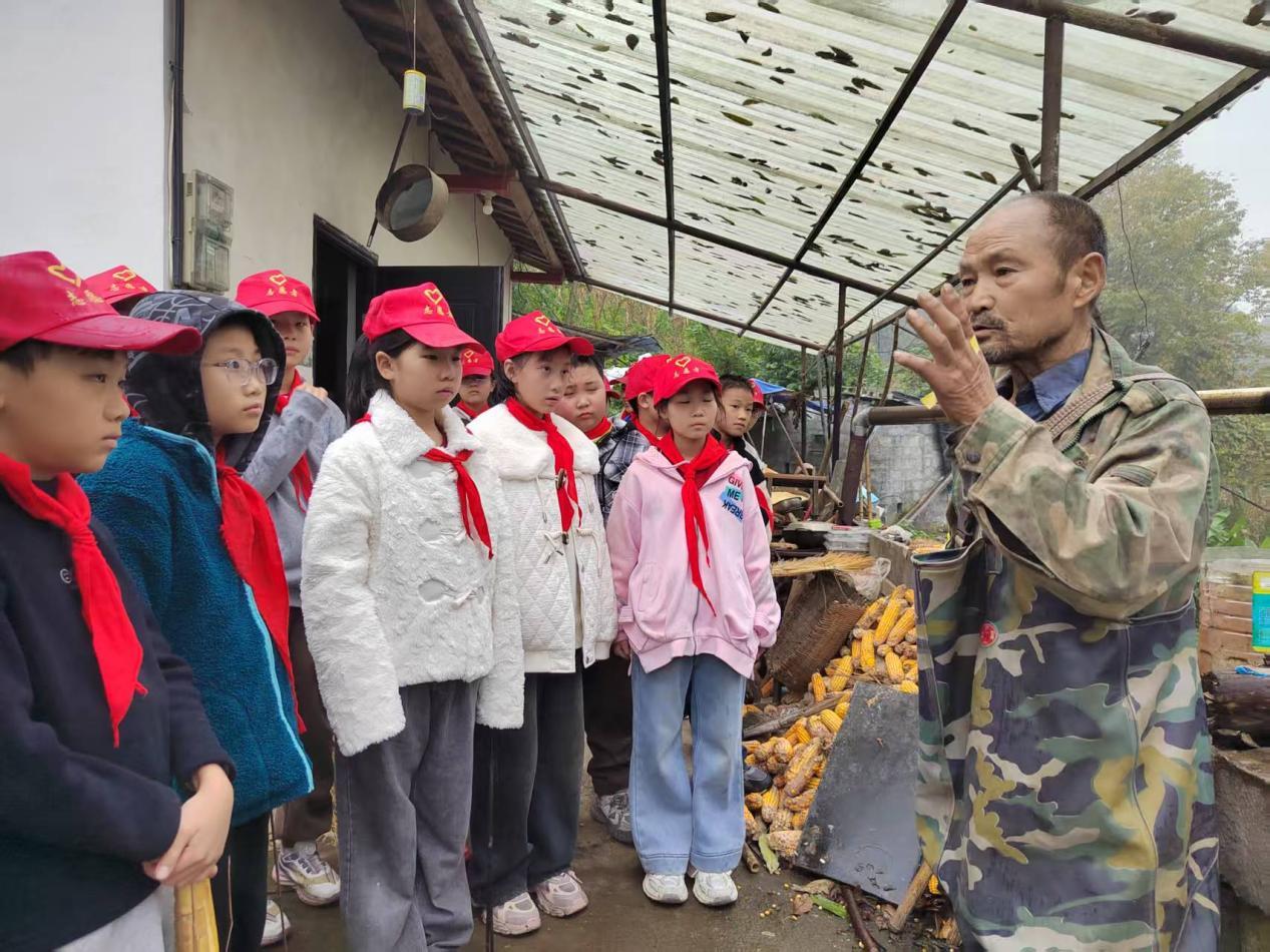 mmexport1761728104854