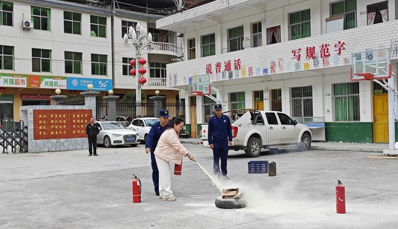 f950c92dcc317dd641e2f4f3a7f0abb9