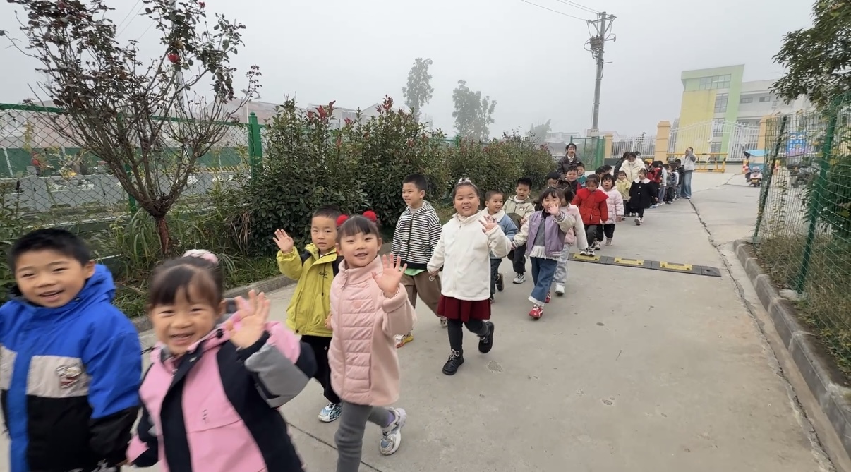 6ad18deb0cf2e9555e5695df8c8c4b45