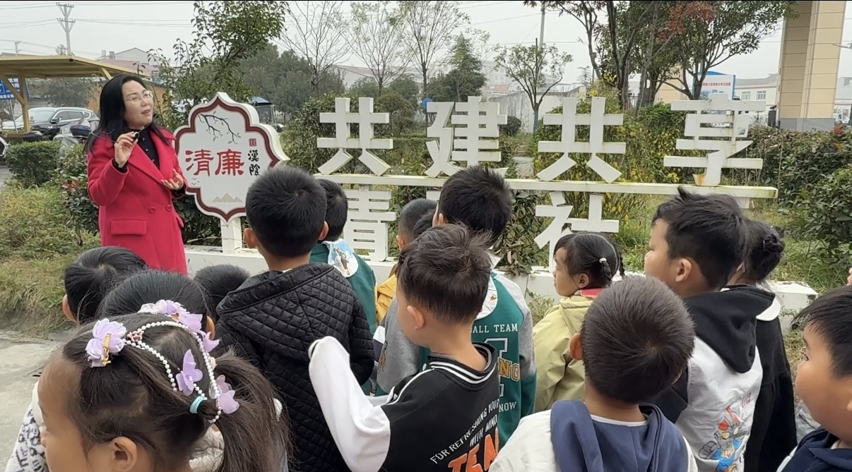 54e59e2934c78cac3ddfd00b85a5c7d1