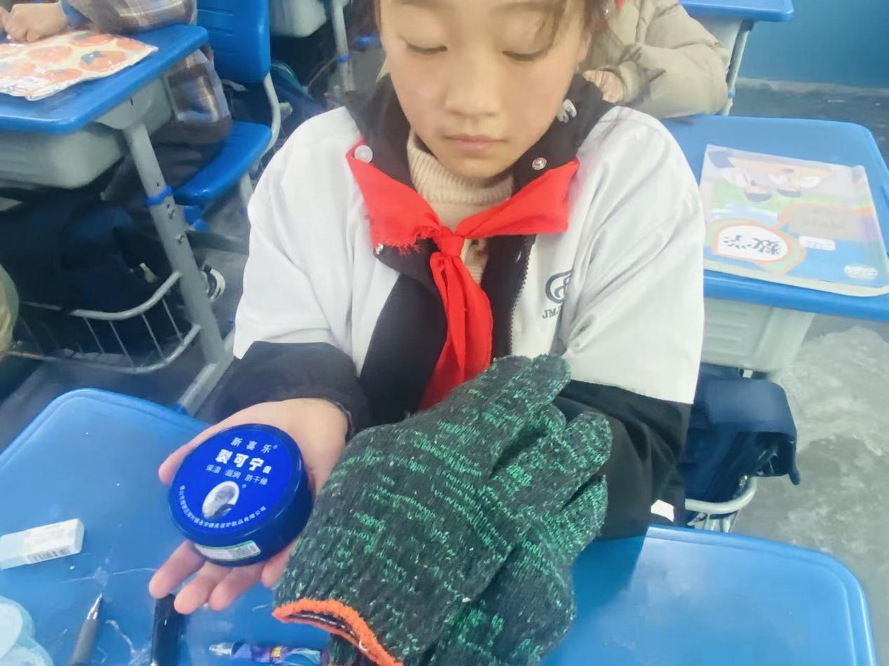 6afbcb220263d5a2b6157036dd64bd1b