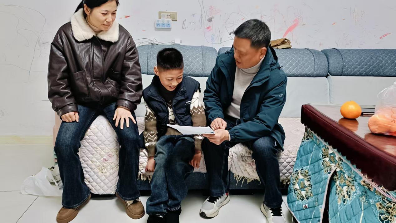 ab147e2c213148d7145c8da6e0a17b87