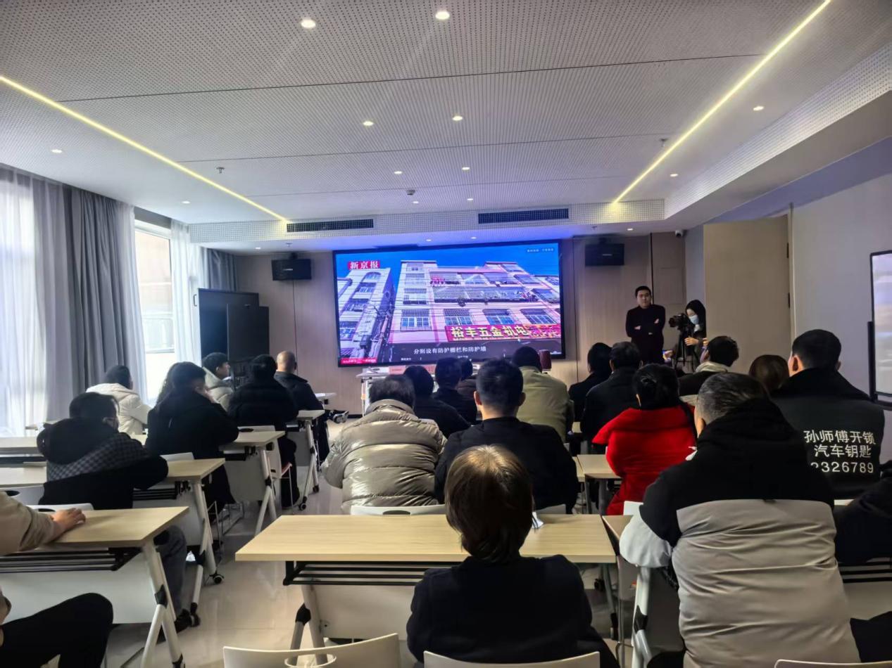 b43ebc47e69c0bbb13b7a3751c8fcbc8