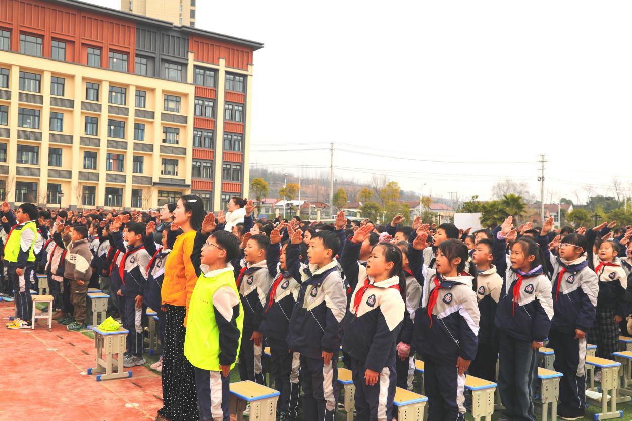 f8d26714c7c3d41ce445a74d405663ac