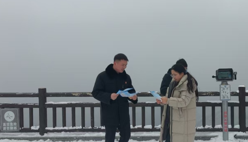 d526d0a2cdb8e58a3a619401fb38c2f2