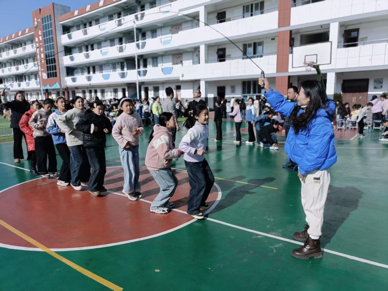 d2fb4675699963a5ecb03112292ee36c