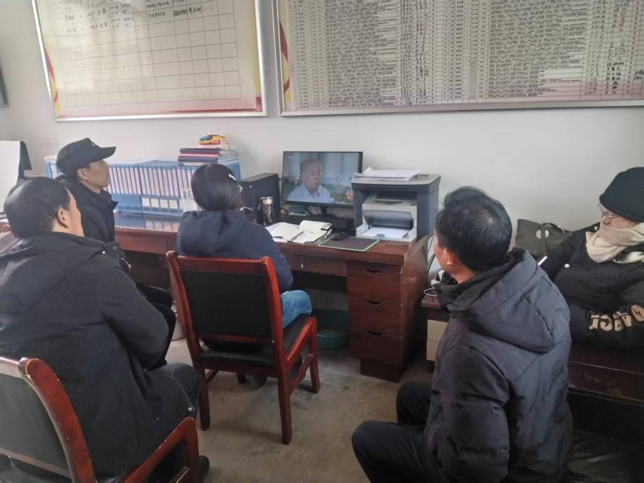 03daabbadecb2ab110ec12fd40963a8a