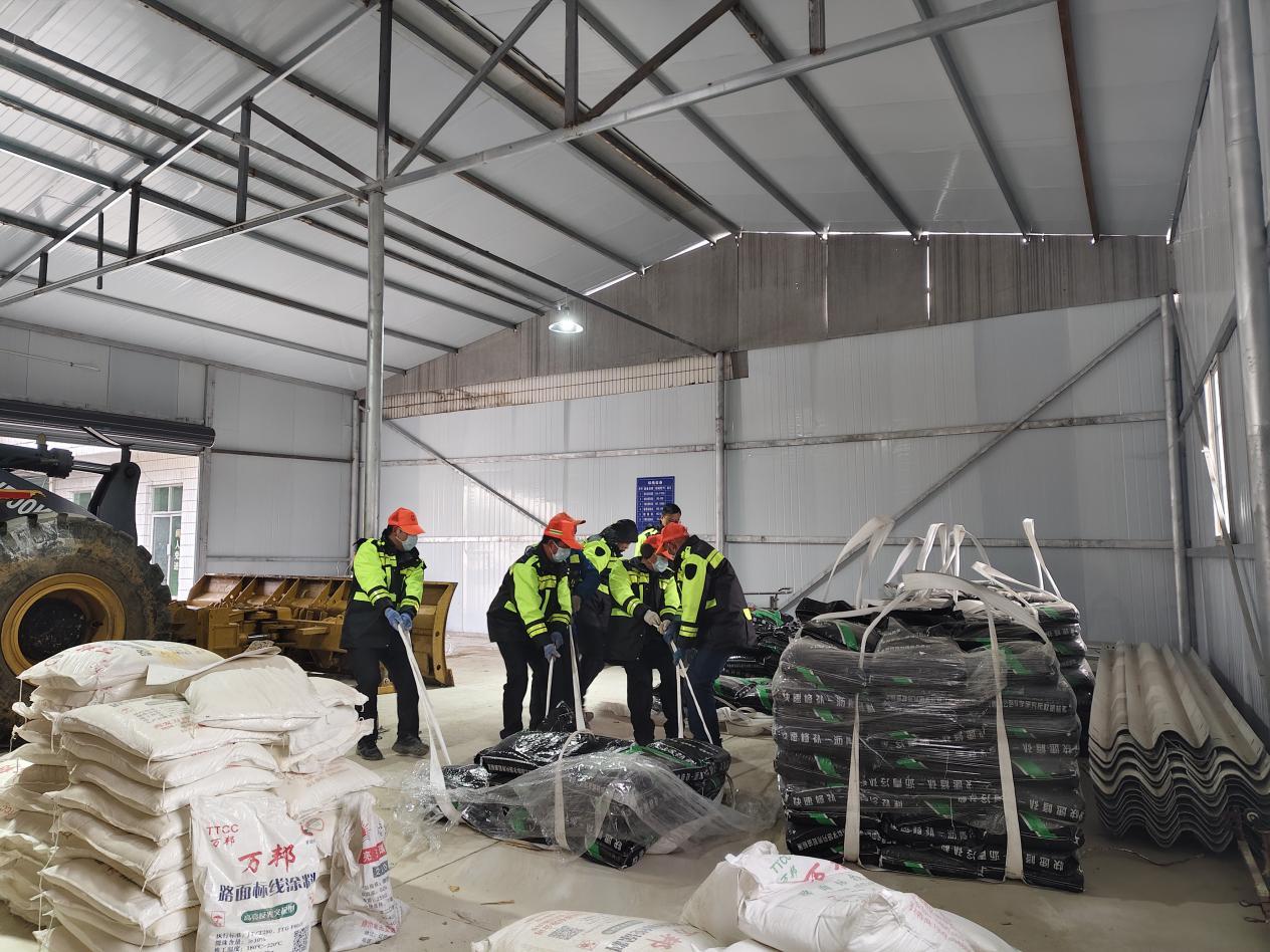 4df09e5c2ef39ba5bdd54b9662b67d81