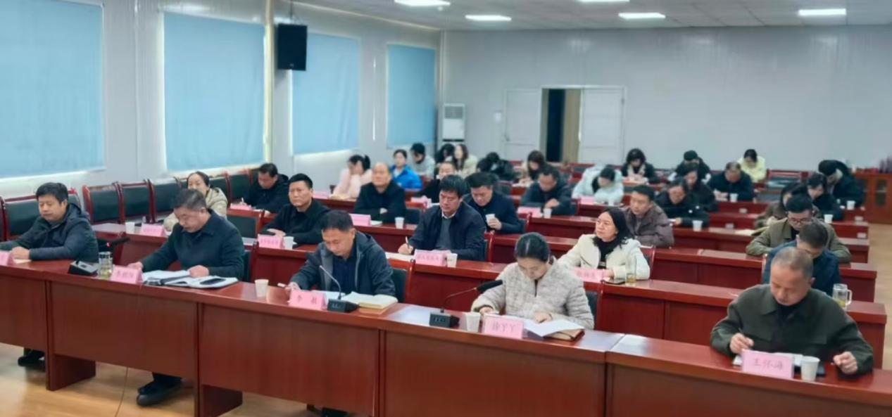 dc1474e0858f425f7f9b76920588abc