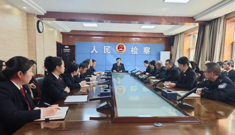 bb11728680afd2ac75bff2fe4ffe2643