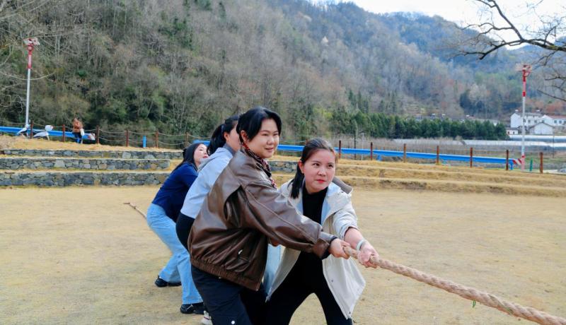 6b711943d4962d33f7596bf5fd5b2bf2