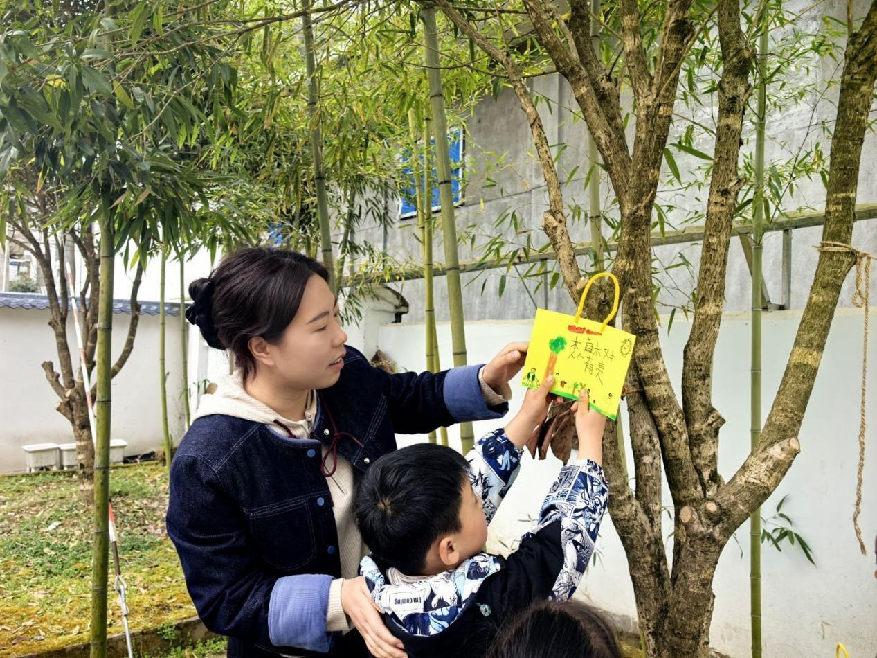 dc437e9fec67cce0954cdeaae8c57140