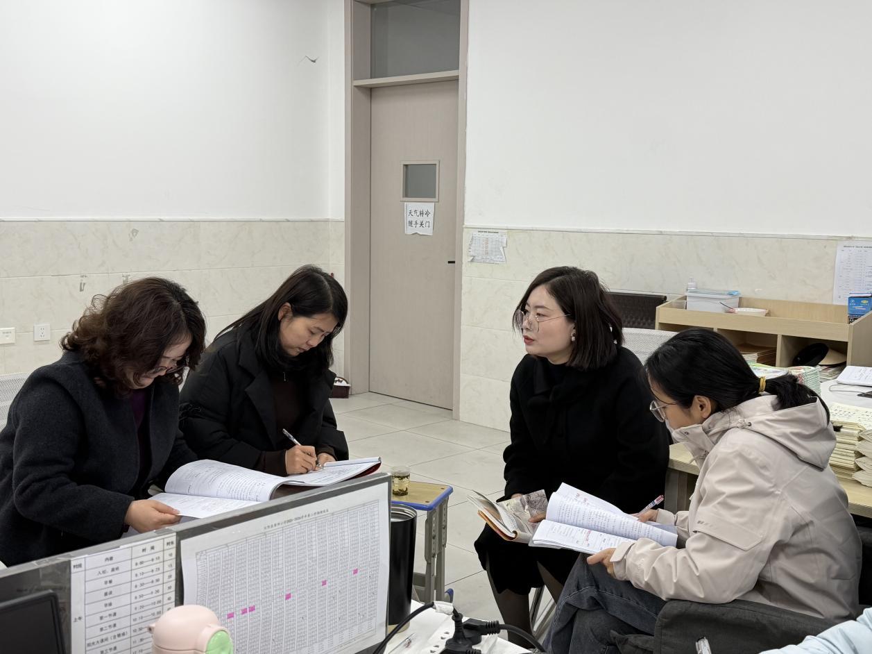 b94c09a6388f86bcd6bf11681ff9f822