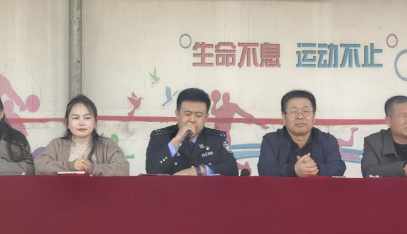 1fbce3bf815f7abec4ade046de816379