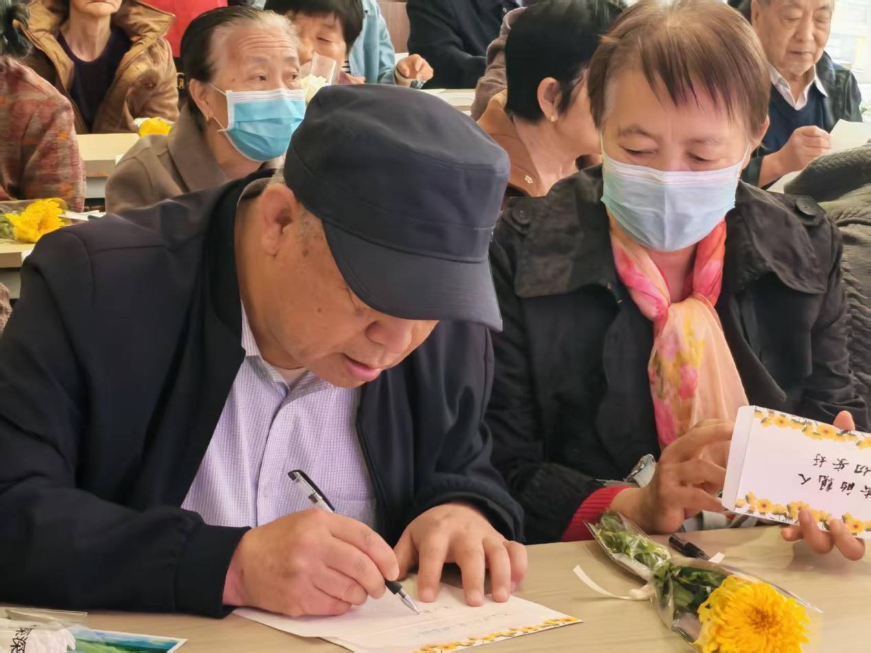 e33ad63edaaff6c427fc13a43278d1a9