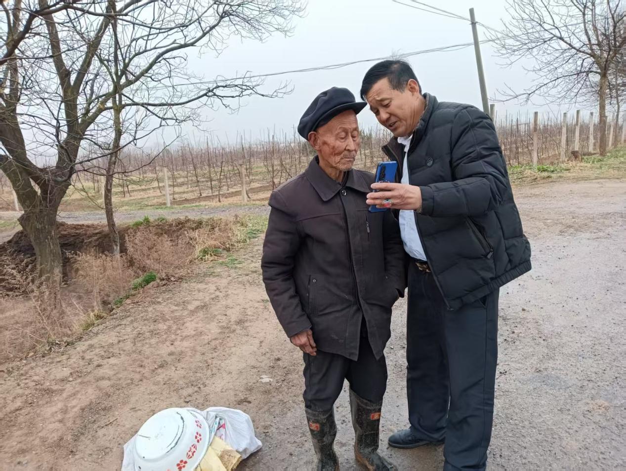 8d73e11bf936f1047b201ba7fb4f0d43