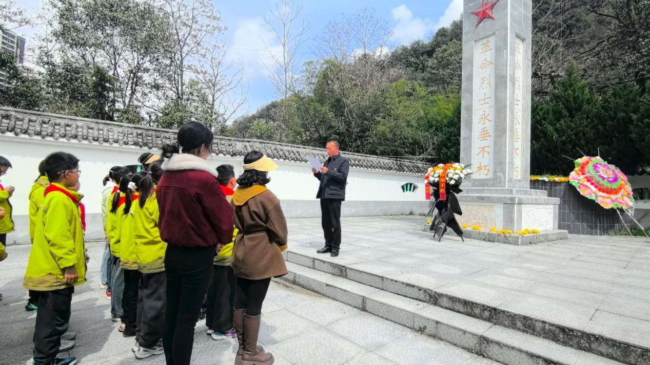 2f61319379c92f35199e29f1b15431b3