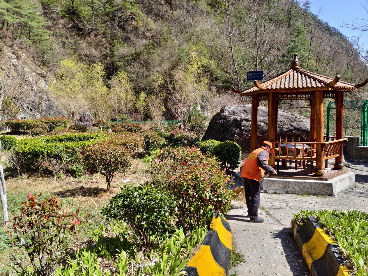 555f33fd5606154044932d435faab296