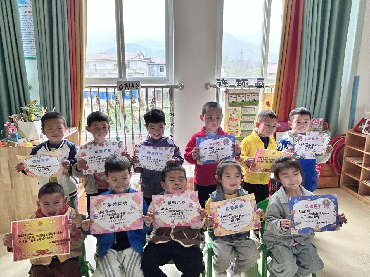 a9dbec0fe1b9e0ba4eaaedf77427037d