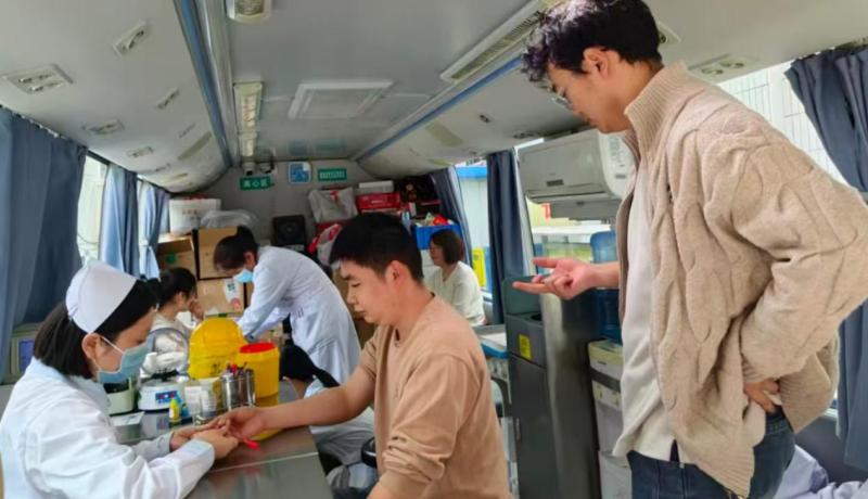 de21060b6ed152ad3497bf5c4f3b642c