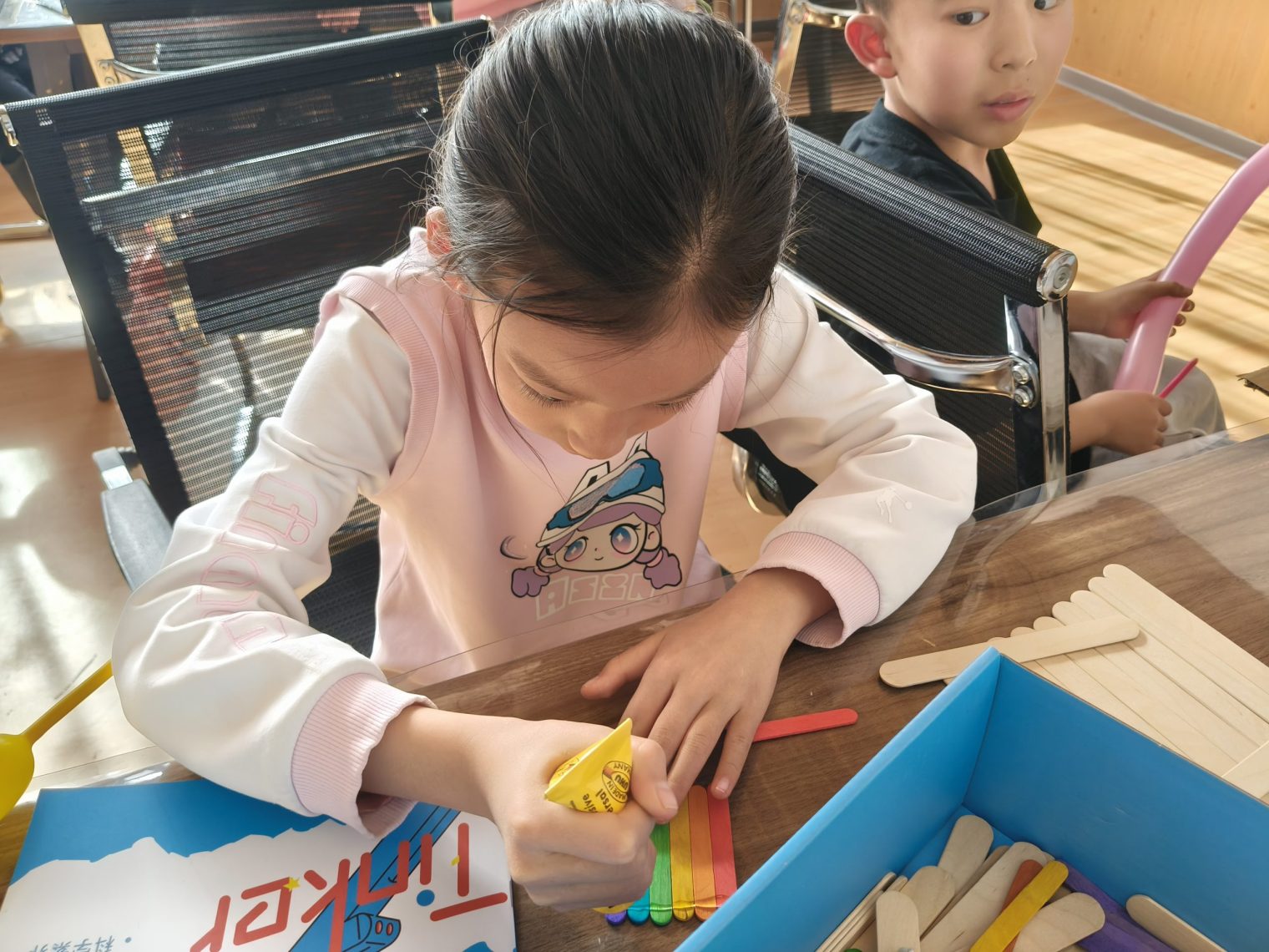 471b9d342f51fb17e1702628b8229e0