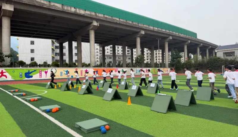 漢陰縣第三小學(xué)教共體：思政練兵展風(fēng)采 學(xué)科融合育英才