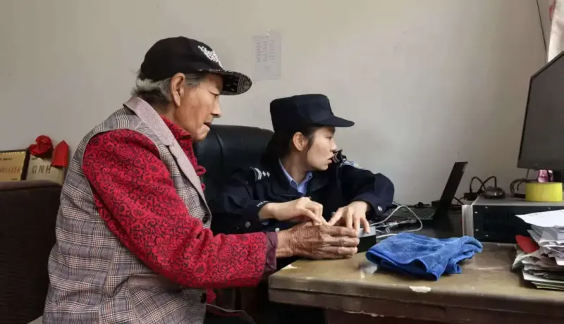 公安寶塔分局臨鎮(zhèn)派出所：服務送上門 民心暖十分