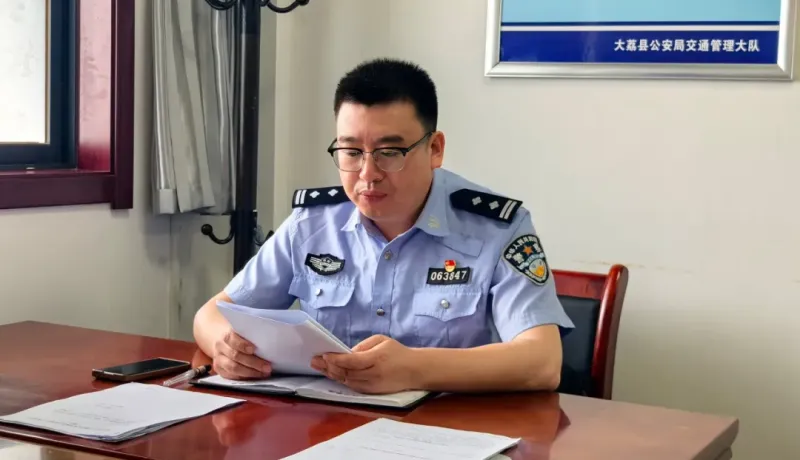 趙萬益：做基層交管的“法制搭子”