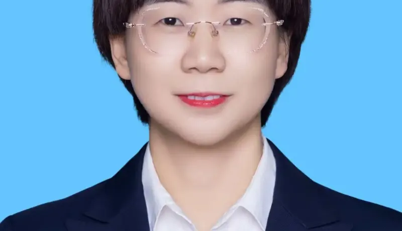 深耕審批服務一線 踐行服務為民初心——記吳起縣行政審批服務局先進工作者朱丹
