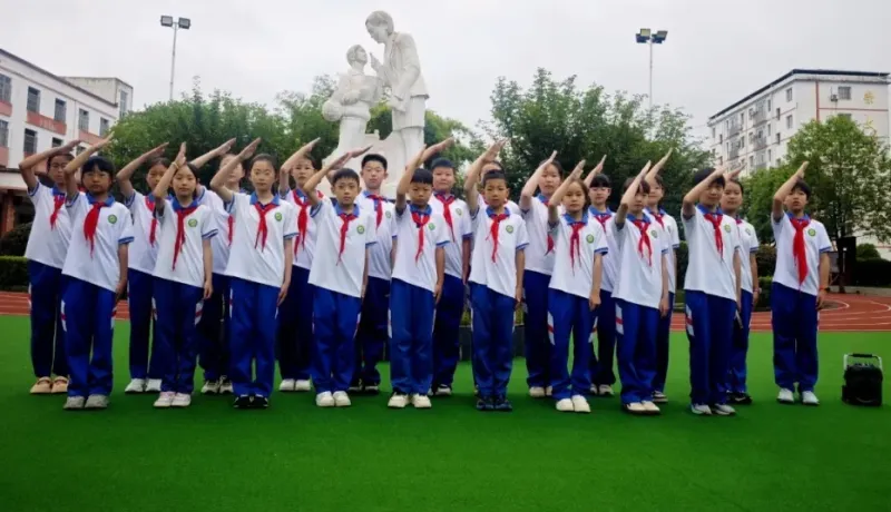 紫陽縣蒿坪鎮(zhèn)中心小學：舉辦紅領巾講解員助力幼小銜接活動