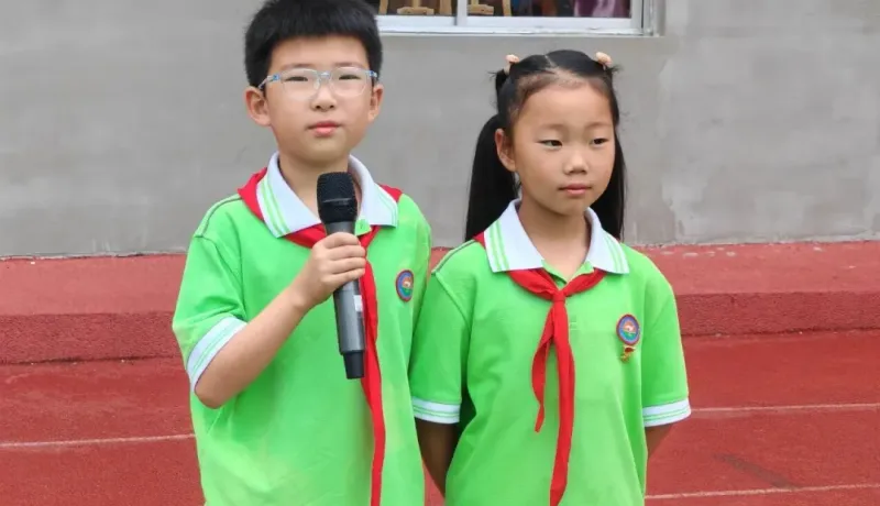柞水縣城區(qū)第三小學(xué)：搭建銜接連心橋  護(hù)航幼兒?jiǎn)⑿鲁? loading=