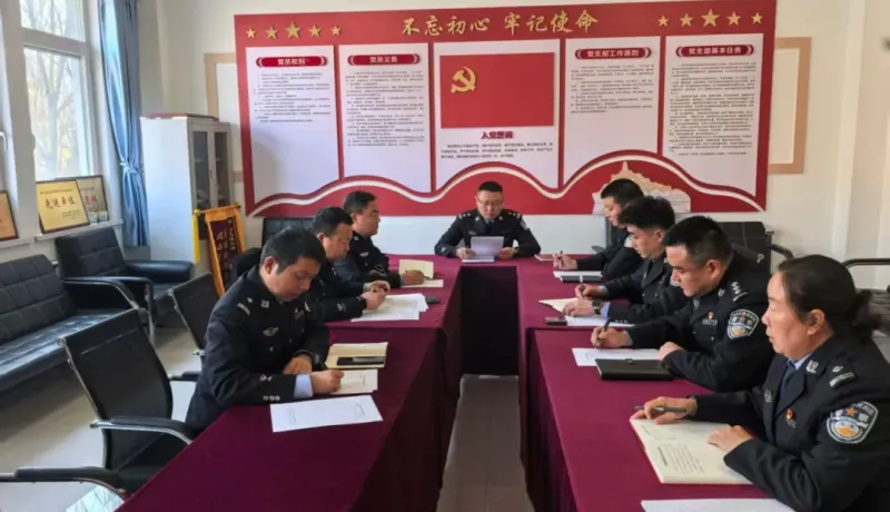 公安宝塔分局万花派出所：万花牡丹开 警护万花安