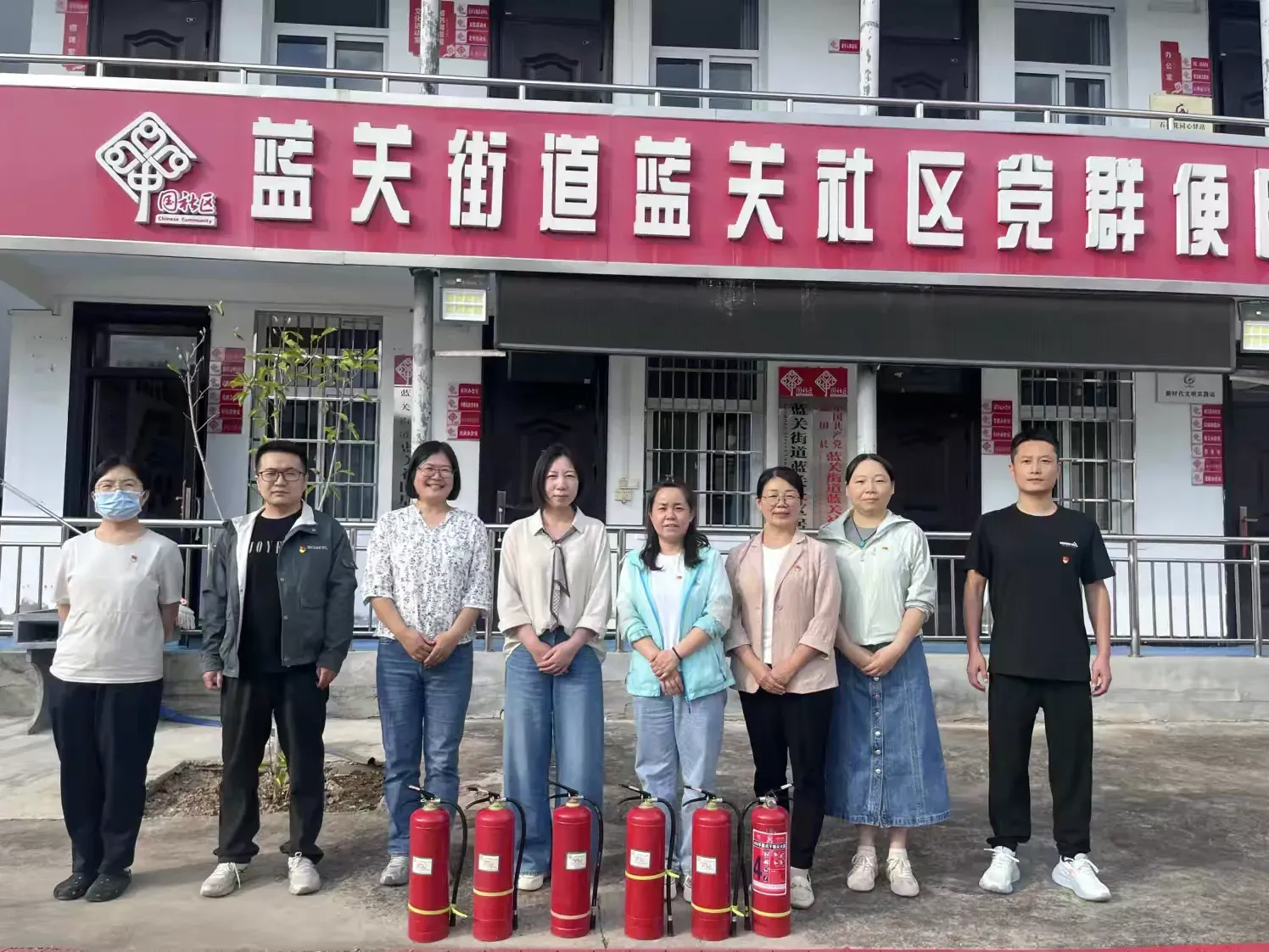 简篇-党建引领践初心 系列活动显担当
